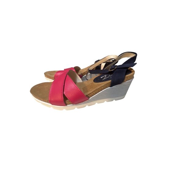 Zapatos Red & Navy Wedge Sandals Size 9 Made In Spain For Women NWOT - Picture 1 of 6